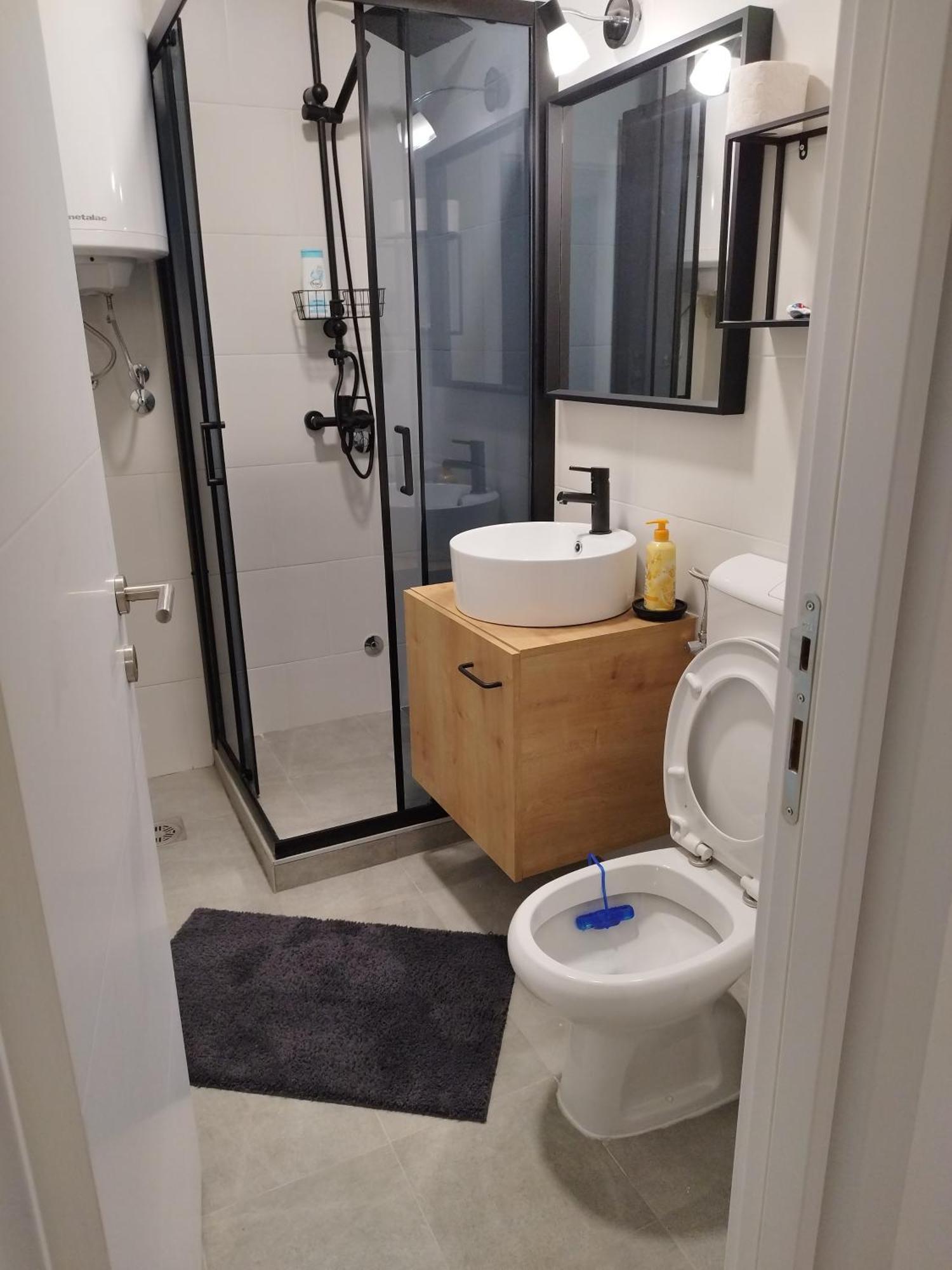 Home Apartment Ni Eksteriør billede